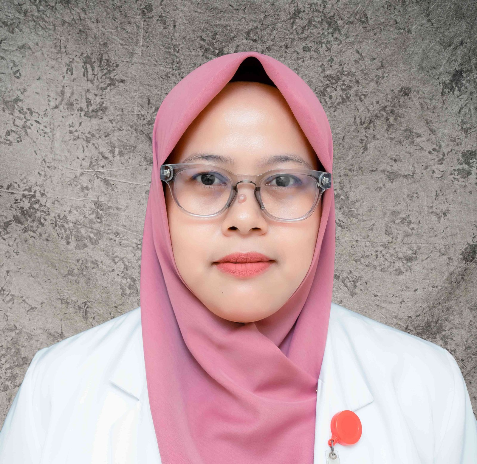 dr. Dice Wulandary